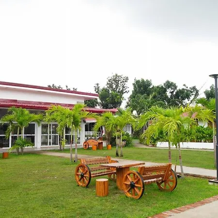 Gem\'S Paradise Resort