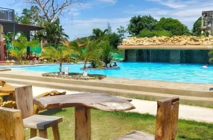 Gem's Paradise Hotel 3*