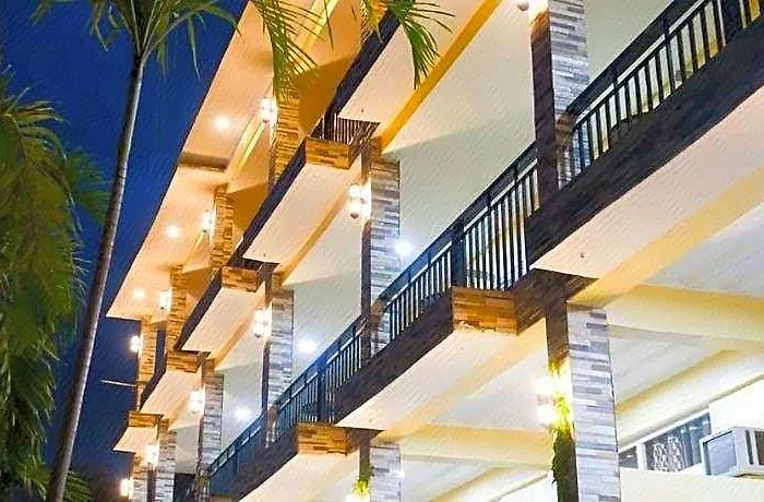 Hotel Gem's Paradise 3*